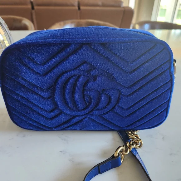 GG Blue Velvet Camera Bag - Picture 4 of 5